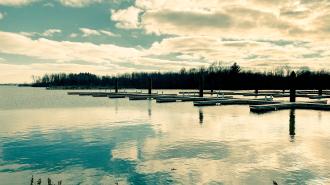 Buckeye Lake with boat docks.